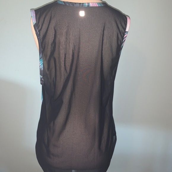Fabletics Patterned Workout Tank - Picture 1 of 4